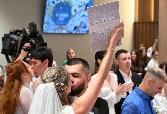 Russia Nationwide Wedding Festival