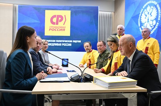 Russia Parliamentary Election Campaign Just Russia Party