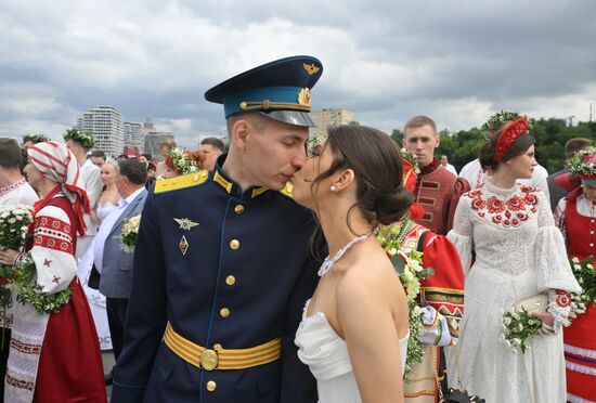 Russia Nationwide Wedding Festival