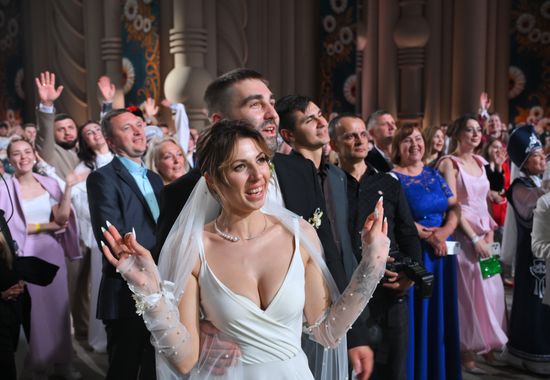 Russia Nationwide Wedding Festival