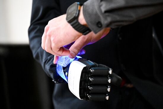 Russia Robot Wedding Ceremony