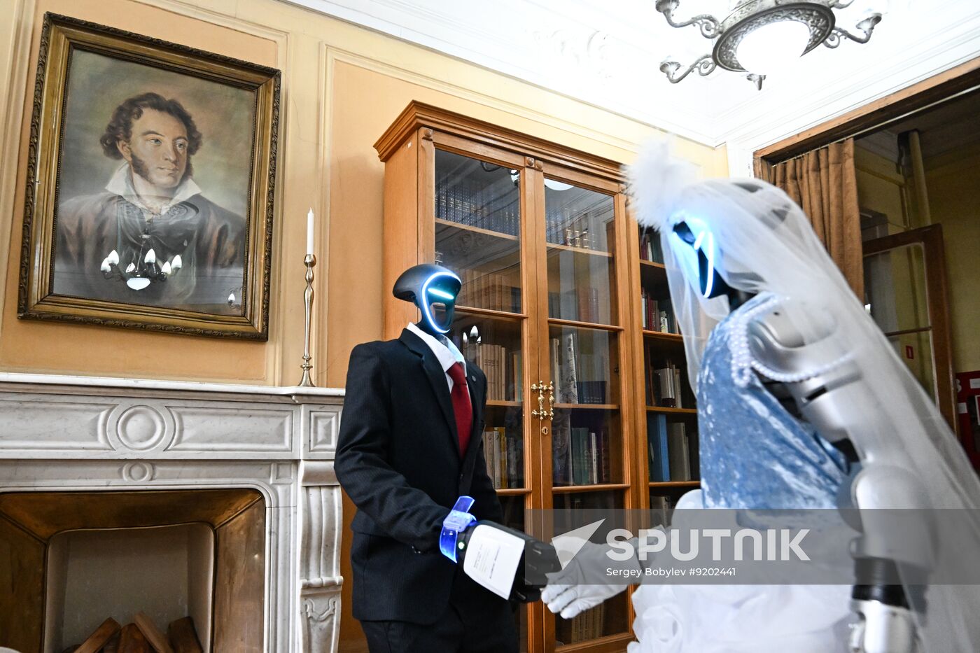 Russia Robot Wedding Ceremony