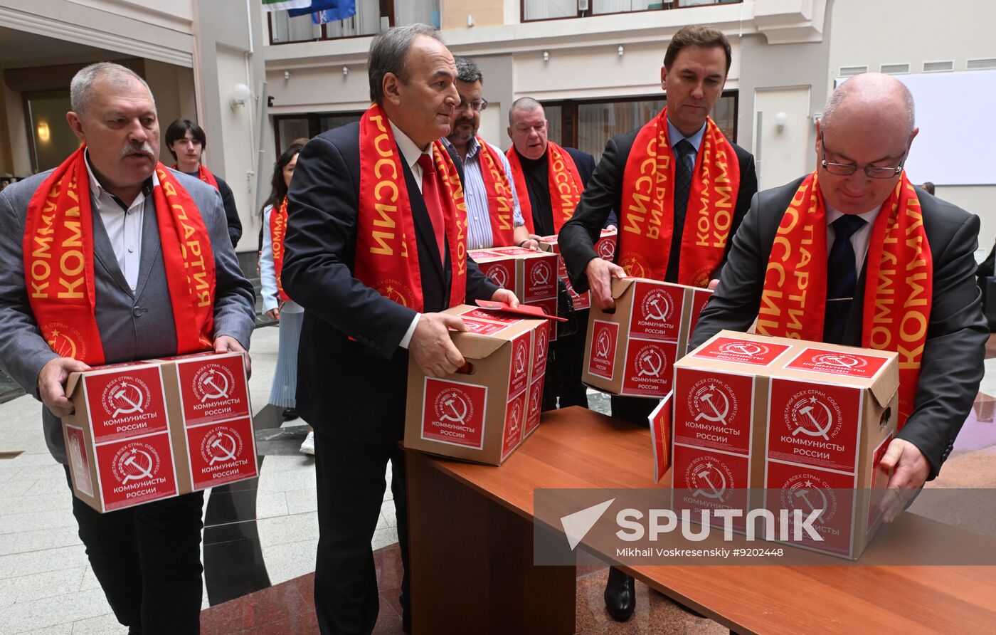 Russia Parliamentary Election Campaign Communists