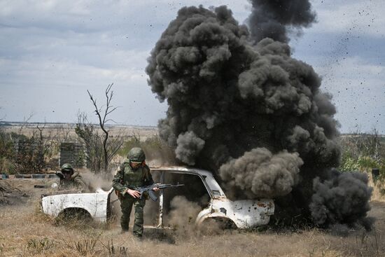 Russia Ukraine Military Operation Assault Units
