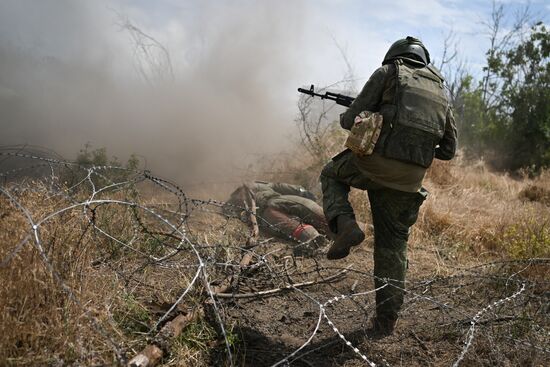 Russia Ukraine Military Operation Assault Units