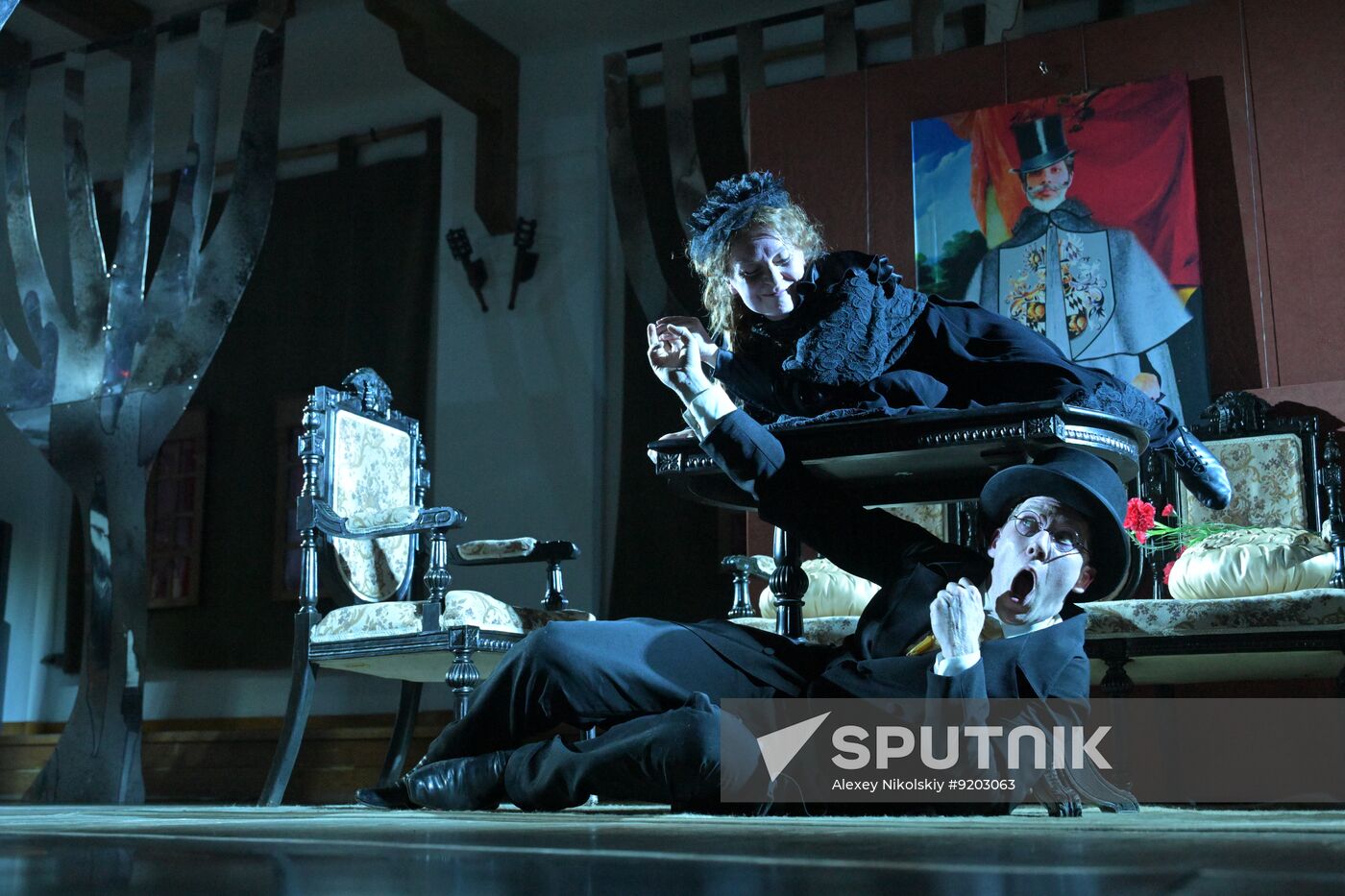 Russia Theatre Strange Case
