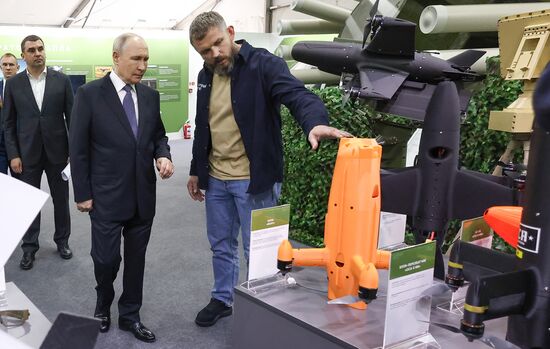 Russia Putin People's Front Forum