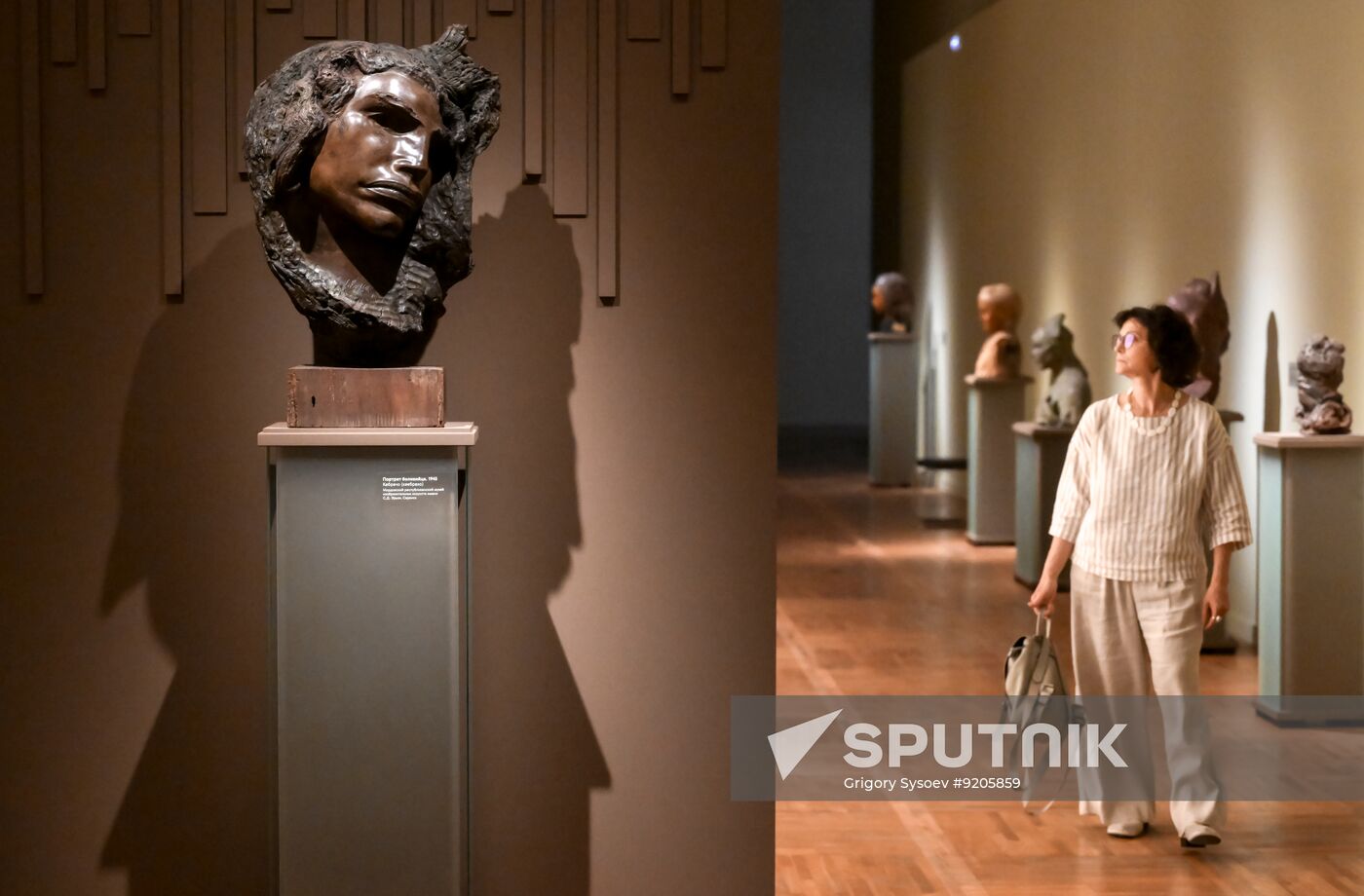 Russia Art Erzya Sculpture Exhibition
