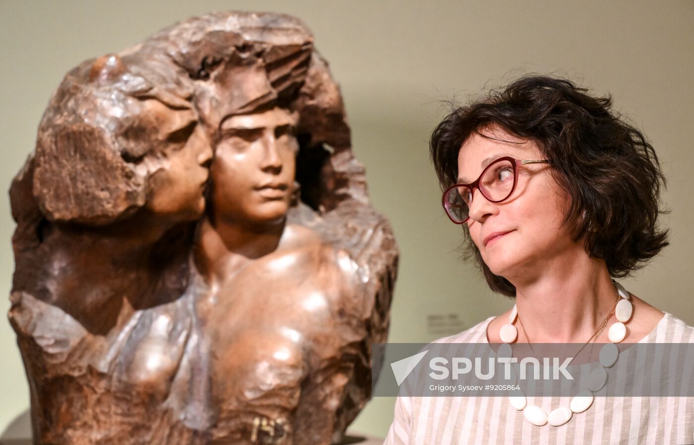 Russia Art Erzya Sculpture Exhibition