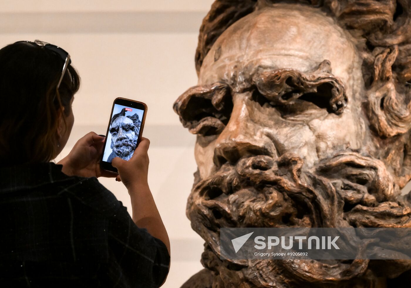 Russia Art Erzya Sculpture Exhibition