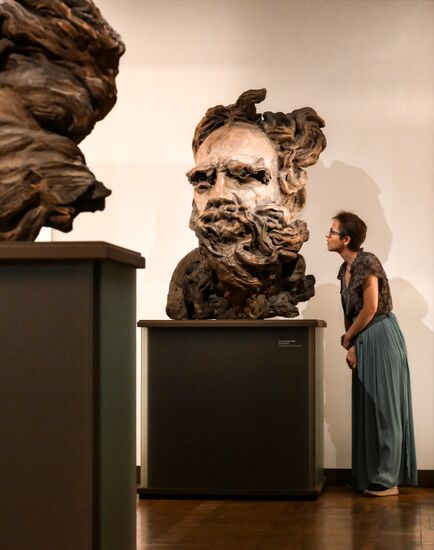 Russia Art Erzya Sculpture Exhibition