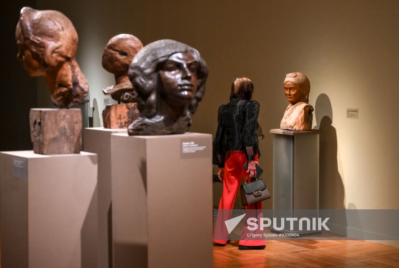 Russia Art Erzya Sculpture Exhibition