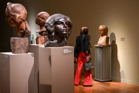 Russia Art Erzya Sculpture Exhibition