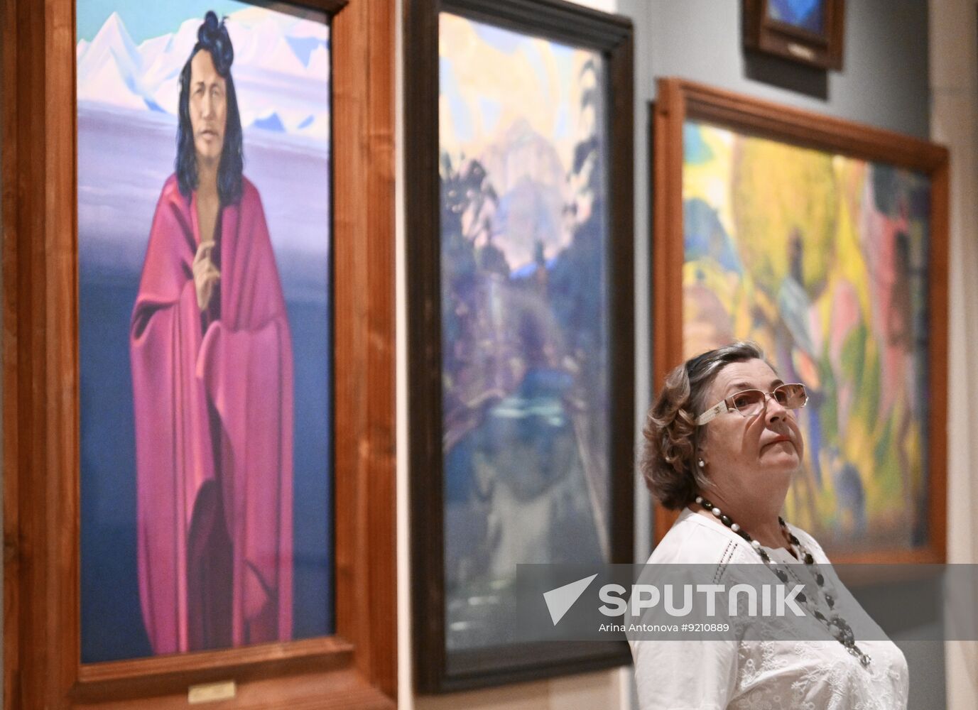 Russia Art Roerich Exhibition