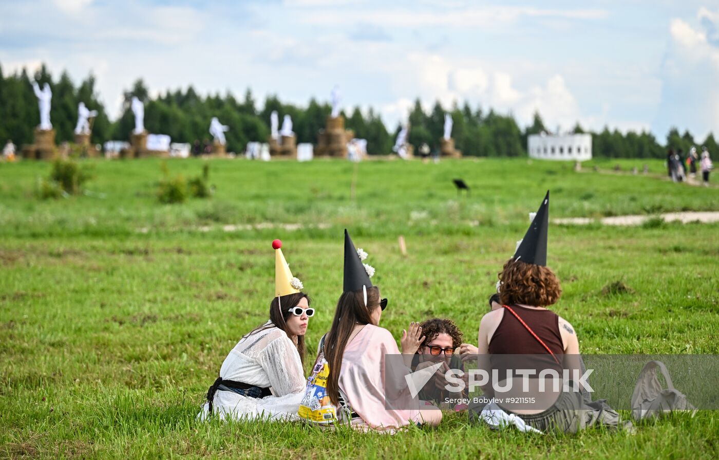 Russia Archstoyanie Festival