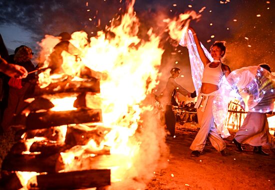 Russia Archstoyanie Festival