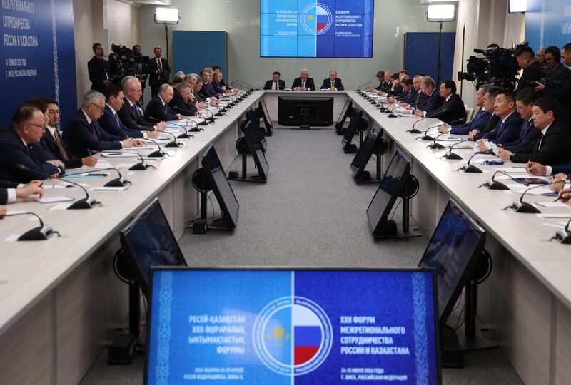 Russia Putin Siberian Federal District
