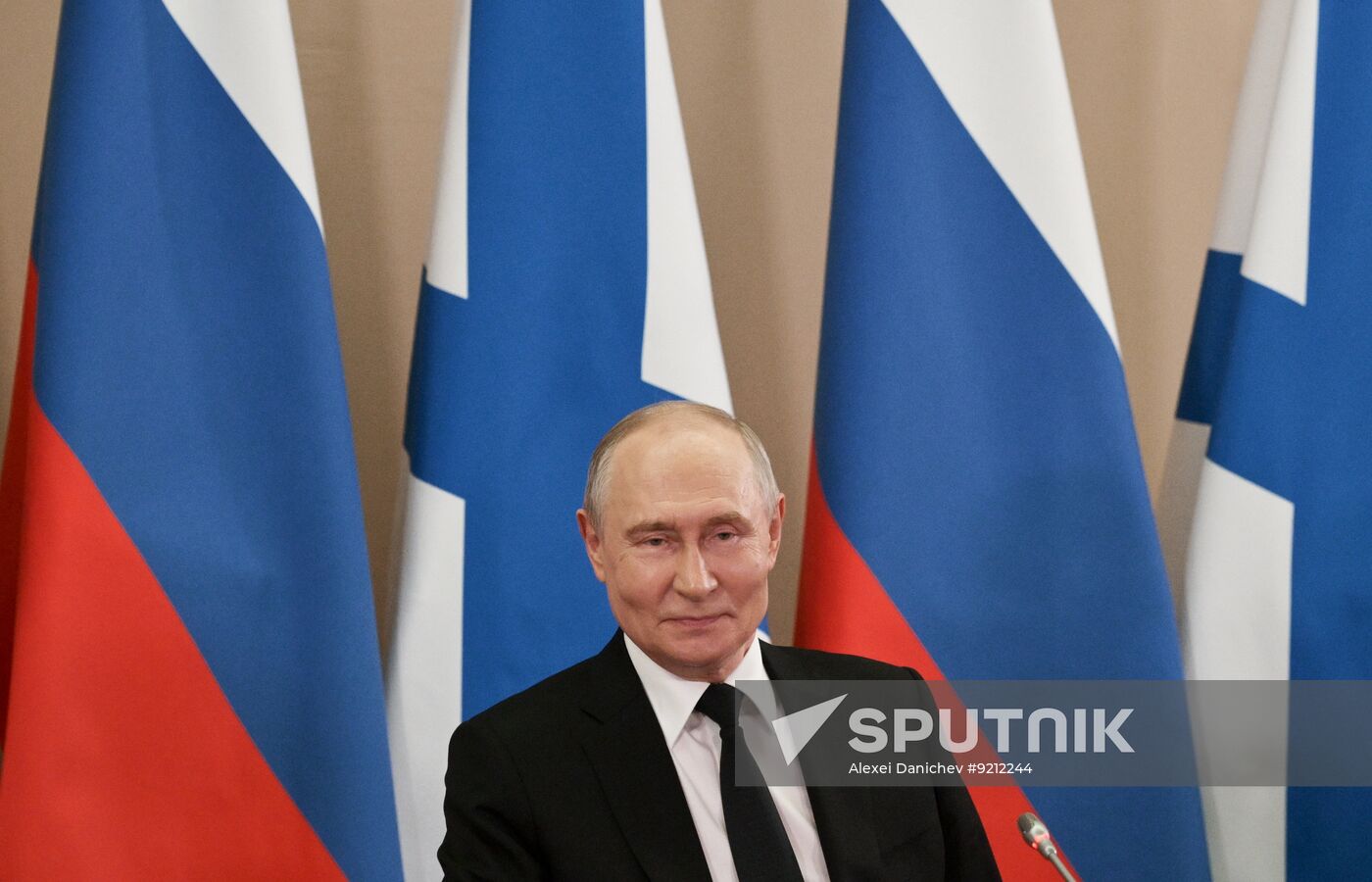 Russia Putin North Western Federal District