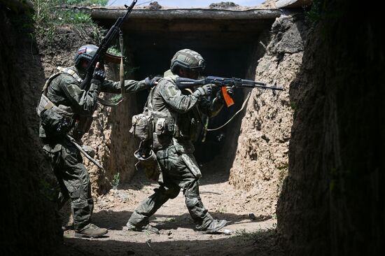 Russia Ukraine Military Operation Assault Unit