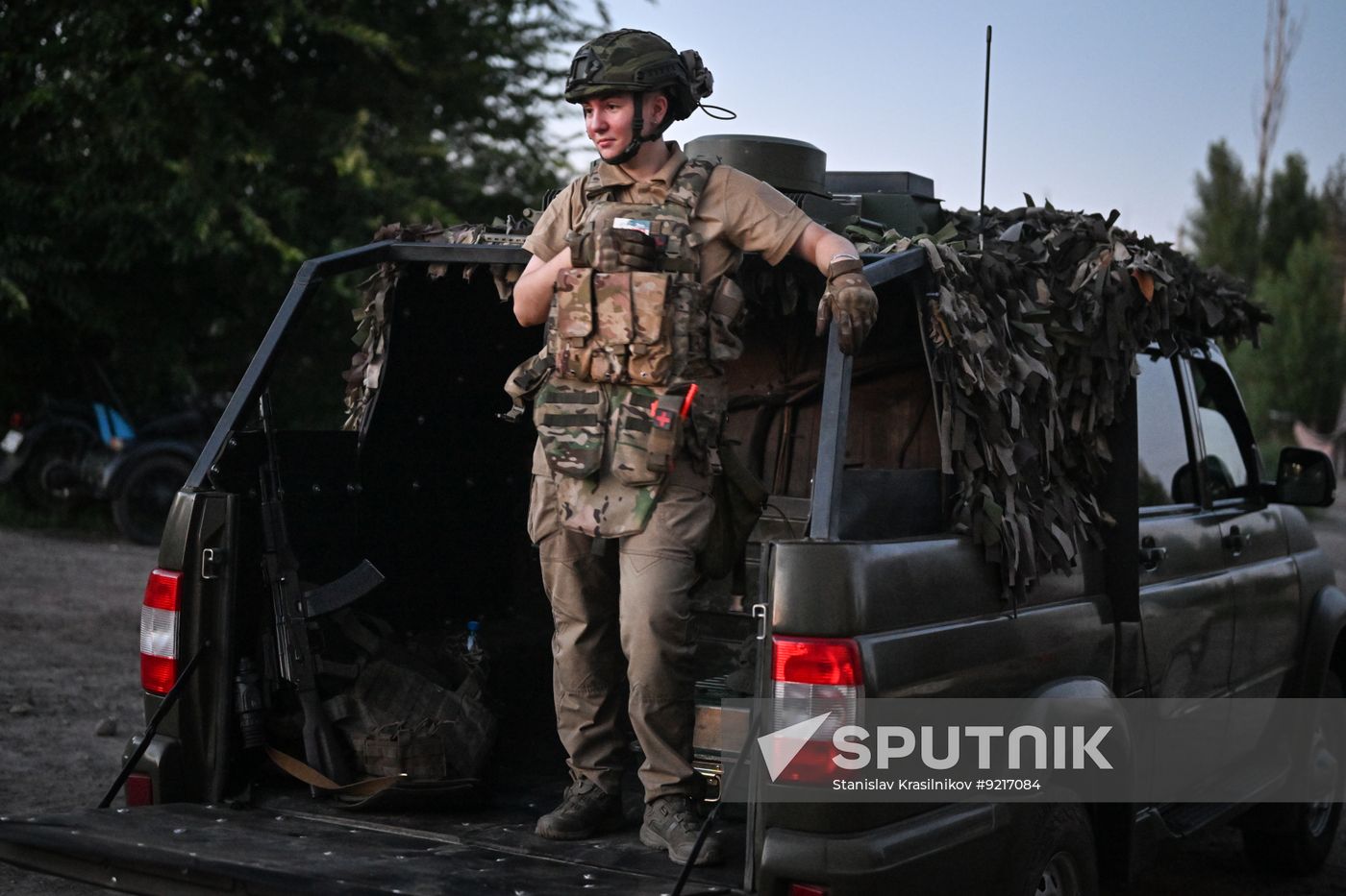 Russia Ukraine Military Operation Female Fighter