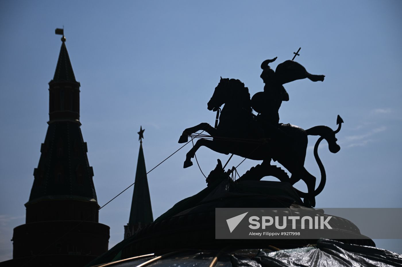 Russia Fountain Repair