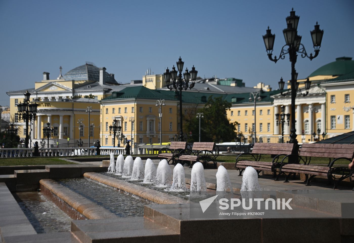 Russia Fountain Repair