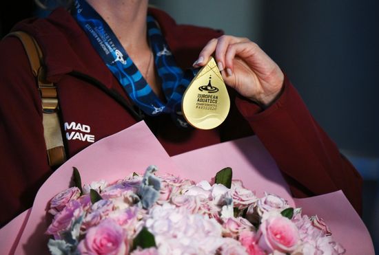 Russia European Aquatics Championships Team Arrival