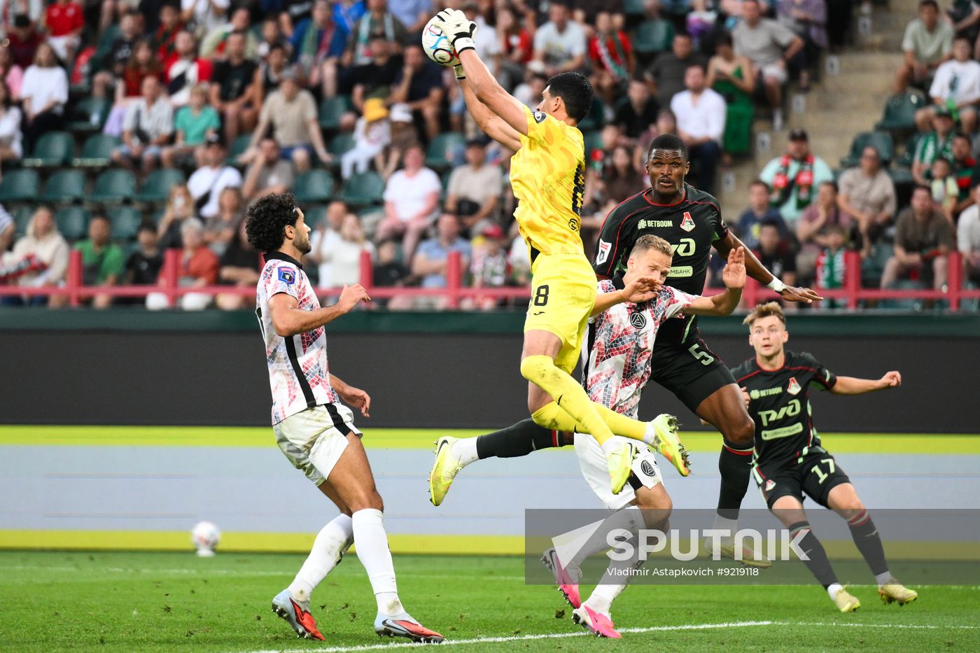 Russia Soccer Premier-League Lokomotiv - Akron