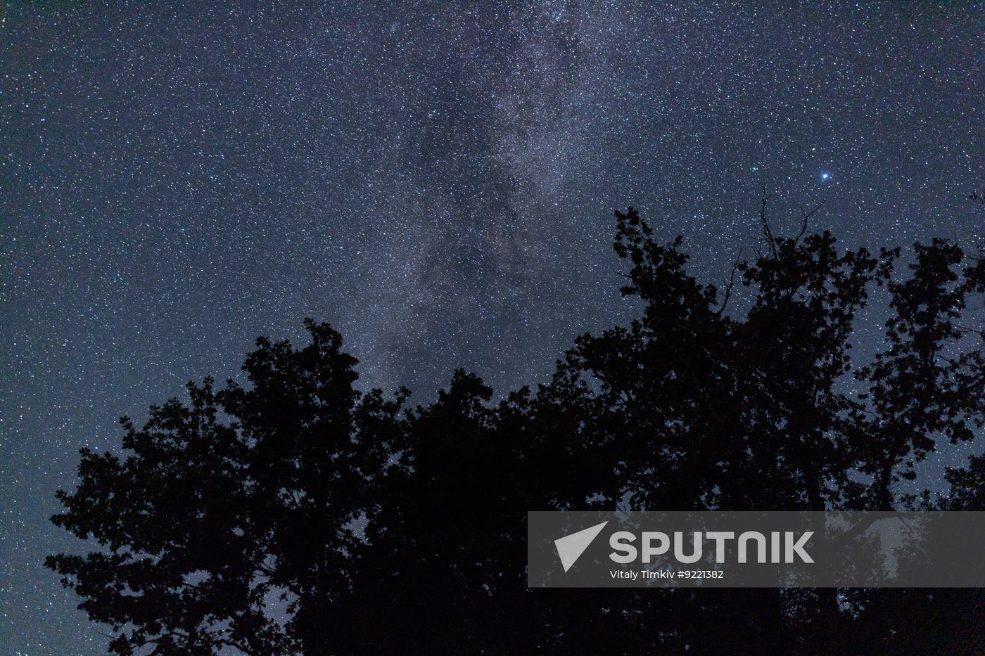 Russia Perseid Meteor Shower