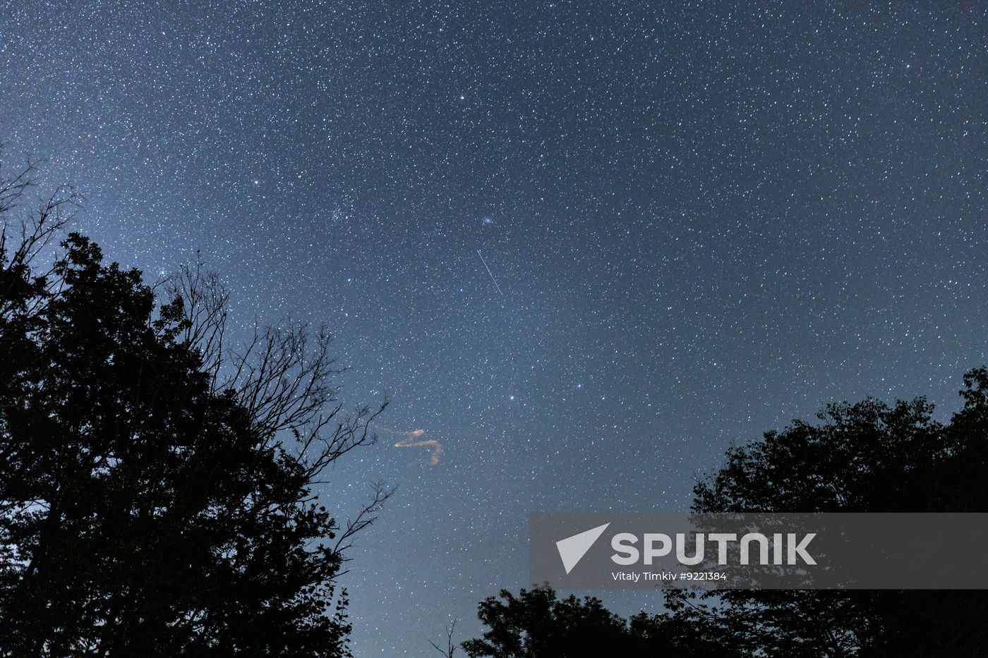 Russia Perseid Meteor Shower