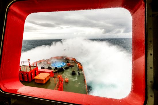 Russia North Pole Icebreaker Expedition