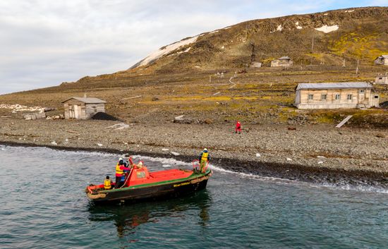 Russia North Pole Icebreaker Expedition