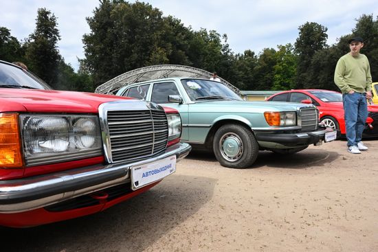 Russia Retro Cars Show