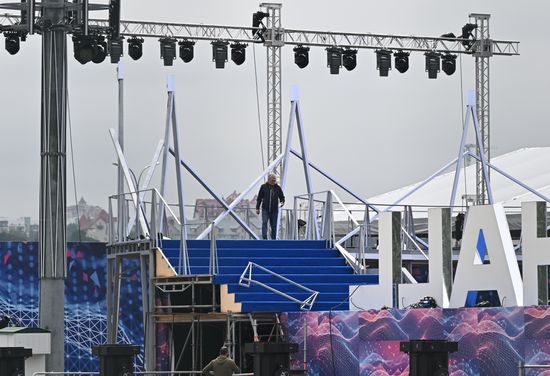 Russia New Wave Music Festival Preparations