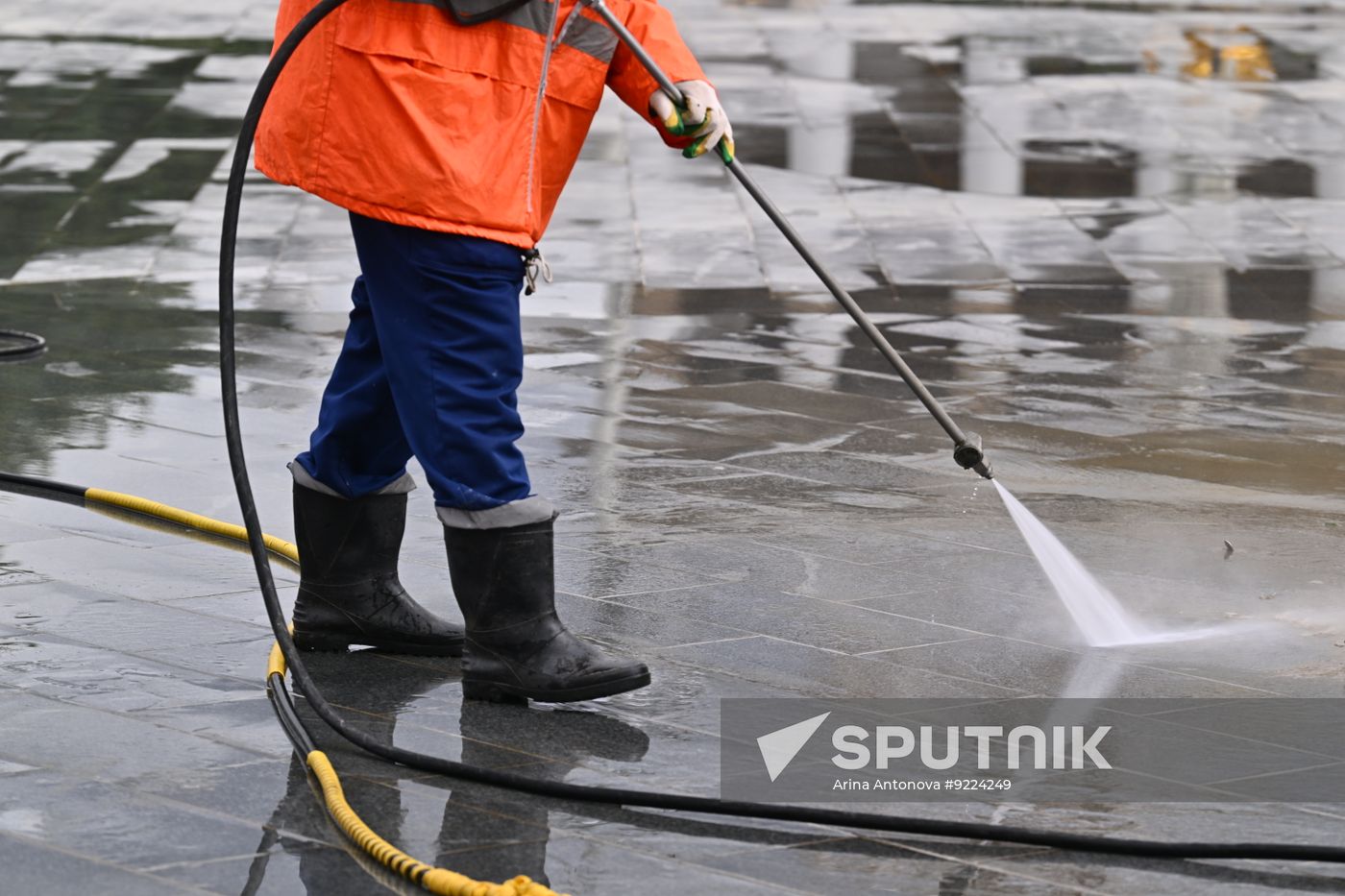 Russia Fountain Season