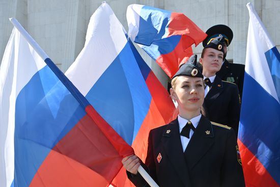 Russia National Flag Day Preparations
