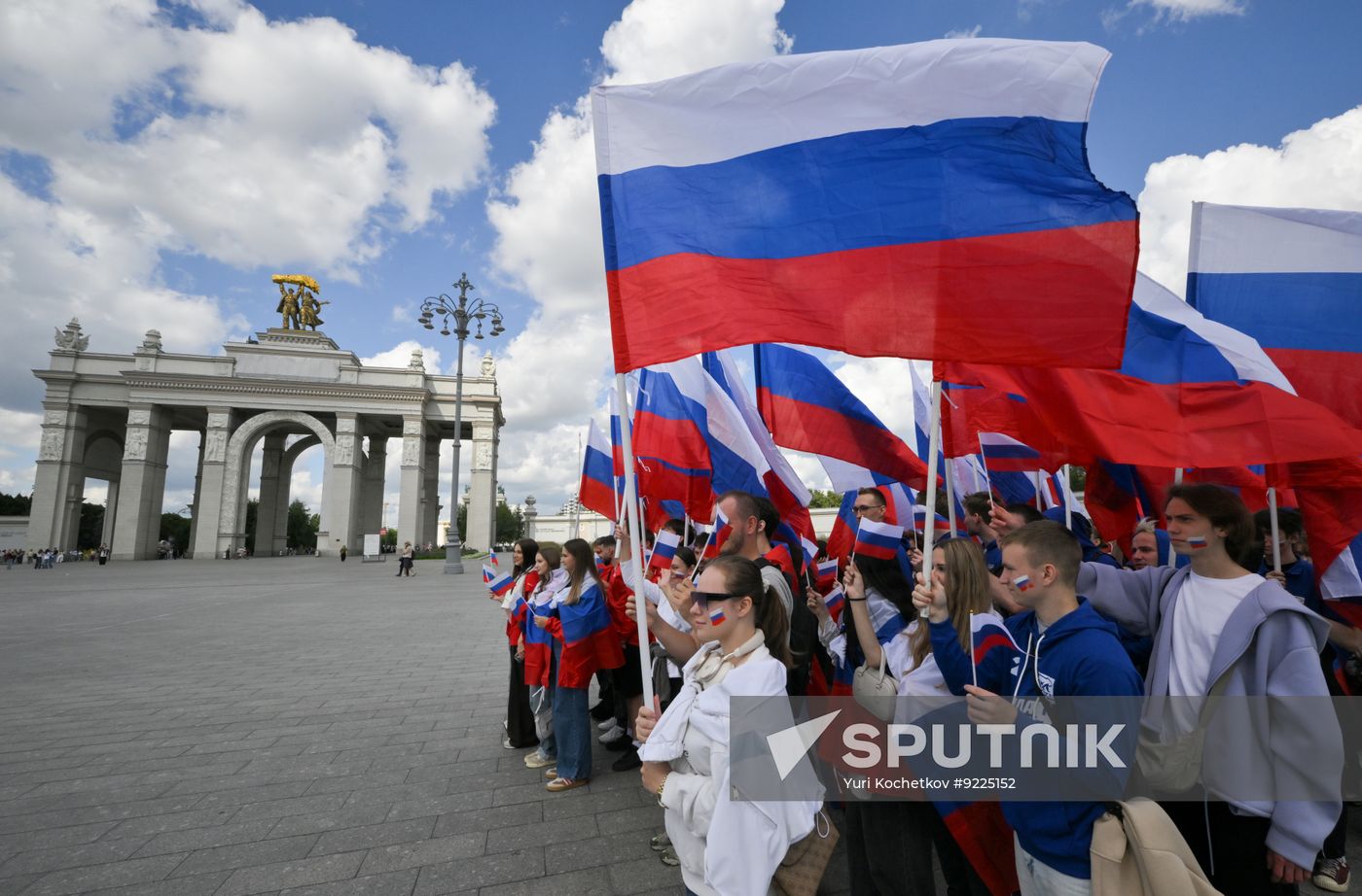 Russia National Flag Day Preparations
