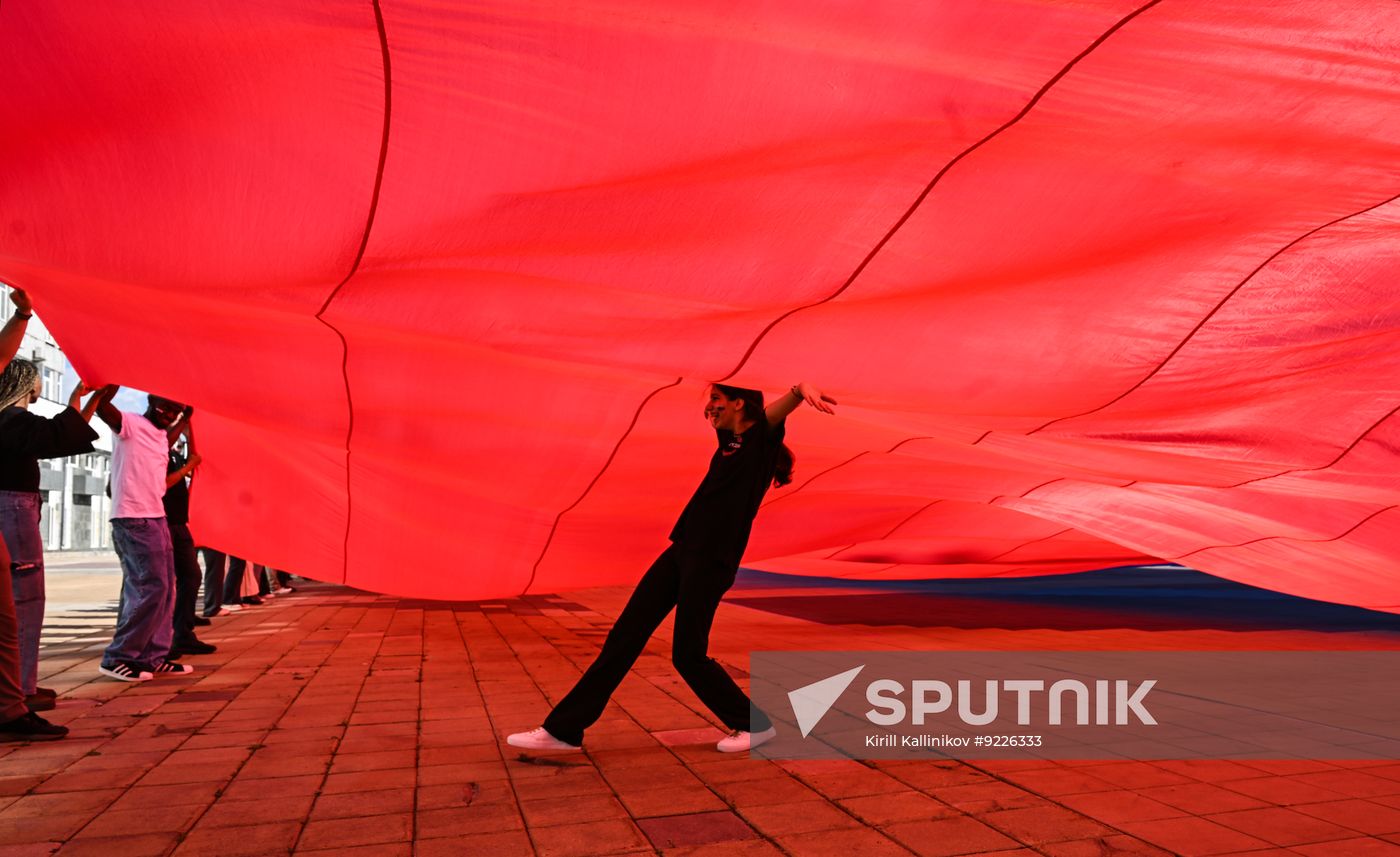 Russia National Flag Day