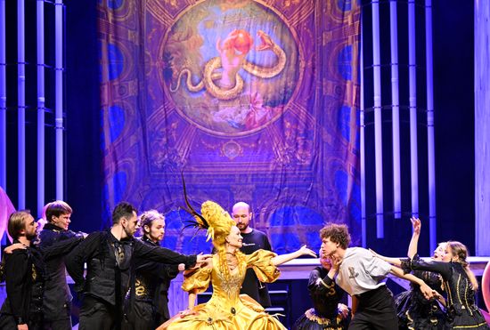 Russia Theatre Valmont Dangerous Liaisons