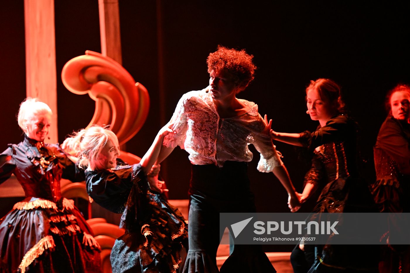 Russia Theatre Valmont Dangerous Liaisons