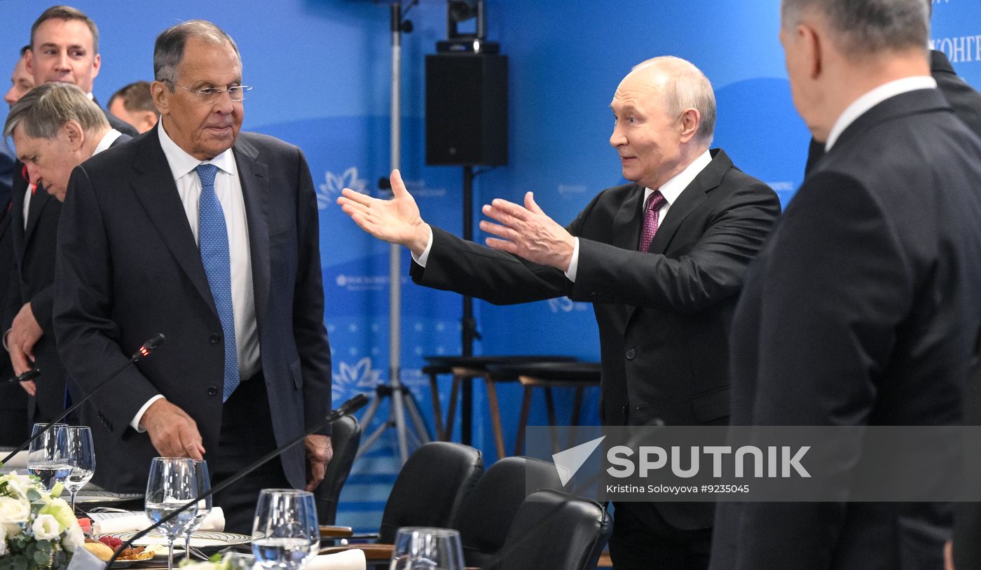 Russia Indonesia