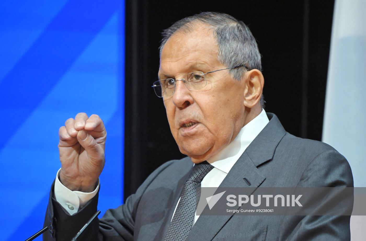 Russia Lavrov Education
