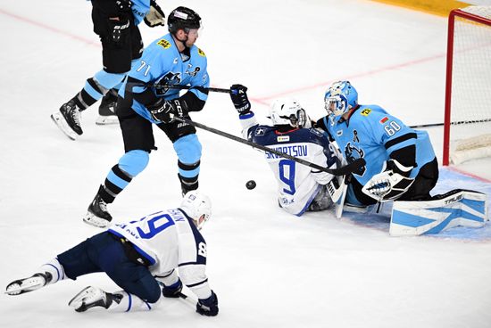 Russia Ice Hockey Kontinental League Dinamo - Torpedo