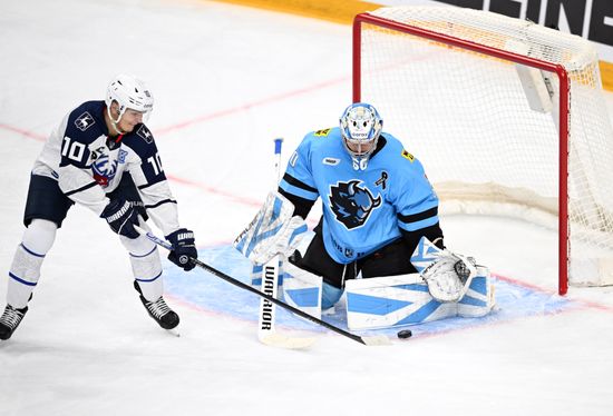 Russia Ice Hockey Kontinental League Dinamo - Torpedo