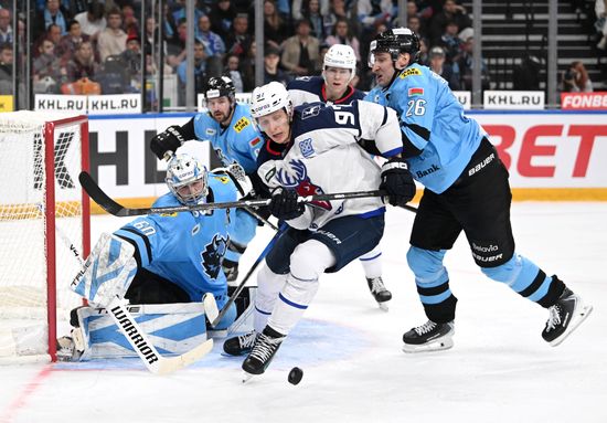 Russia Ice Hockey Kontinental League Dinamo - Torpedo