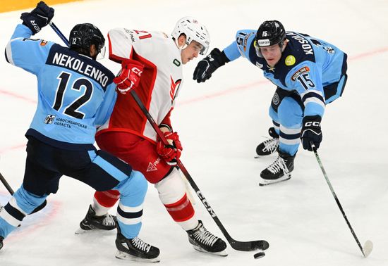 Russia Ice Hockey Kontinental League Sibir - Avtomobilist