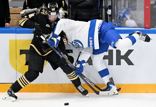 Russia Ice Hockey Kontinental League Admiral - Dynamo