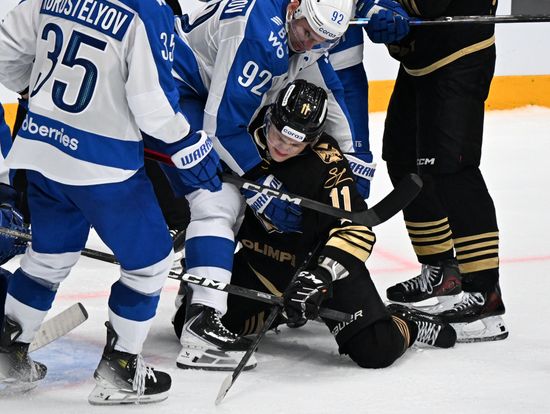 Russia Ice Hockey Kontinental League Admiral - Dynamo