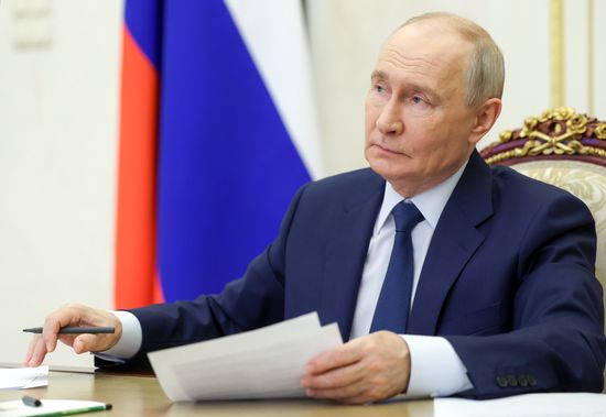 Russia Putin MS-21 Aircraft Agreement