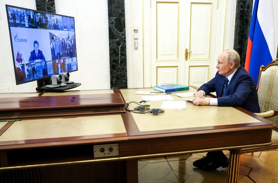 Russia Putin Social Gasification
